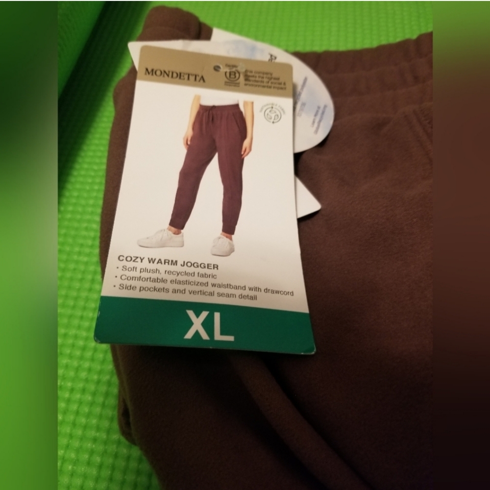 Mondetta Jogger Cozy Warm Side Pockets Recycled Fabric berry flint Women… - Picture 3 of 3